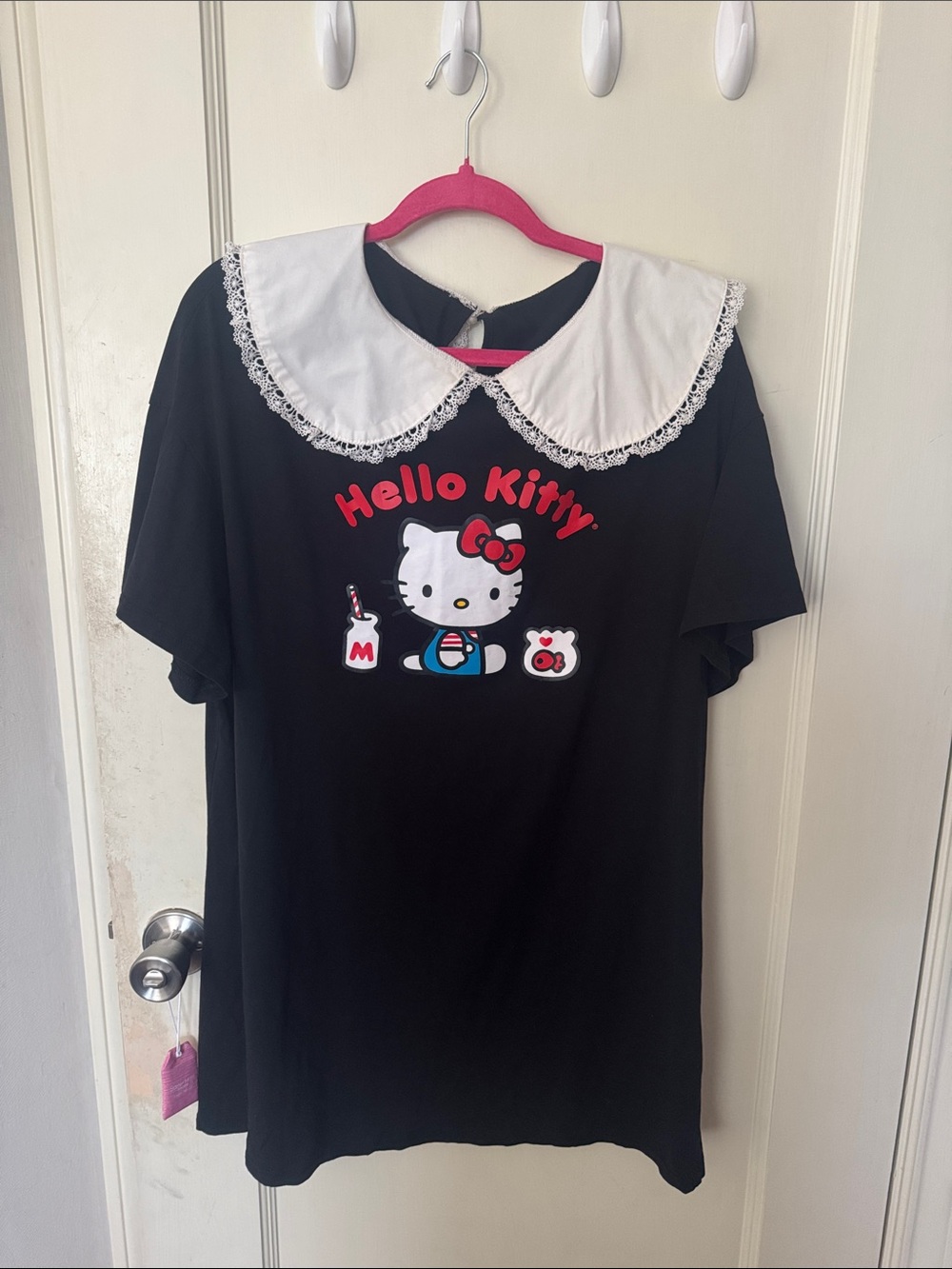 Hello Kitty Babydoll Dress/ Tee Shirt Dress with White Lace Peter Pan Collar